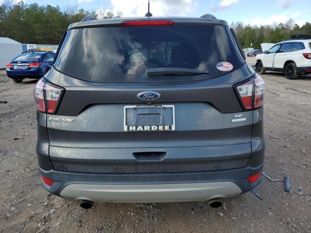 1FMCU0GD8JUD47799 - 2018 FORD ESCAPE SE GRAY photo 6