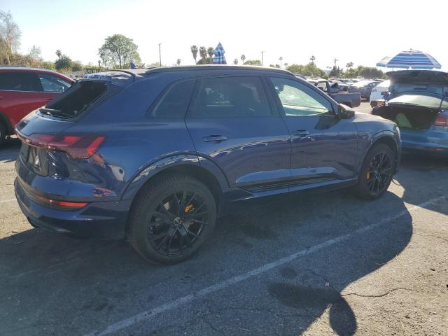 WA1VABGE0NB033604 - 2022 AUDI E-TRON CHRONOS BLUE photo 3