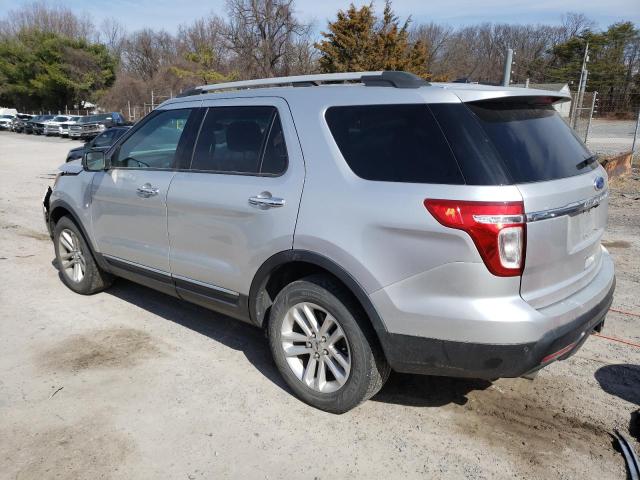 1FMHK8D83BGA48237 - 2011 FORD EXPLORER XLT SILVER photo 2