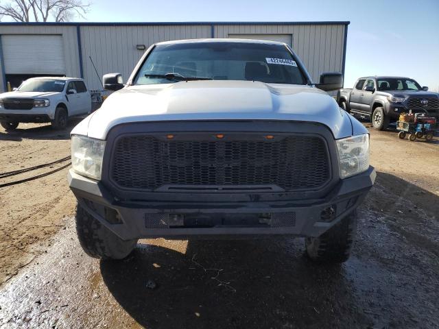 1C6RR7FT8HS729359 - 2017 RAM 1500 ST SILVER photo 5