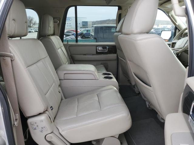 5LMJJ3J57AEJ01059 - 2010 LINCOLN NAVIGATOR 银色 照片 11