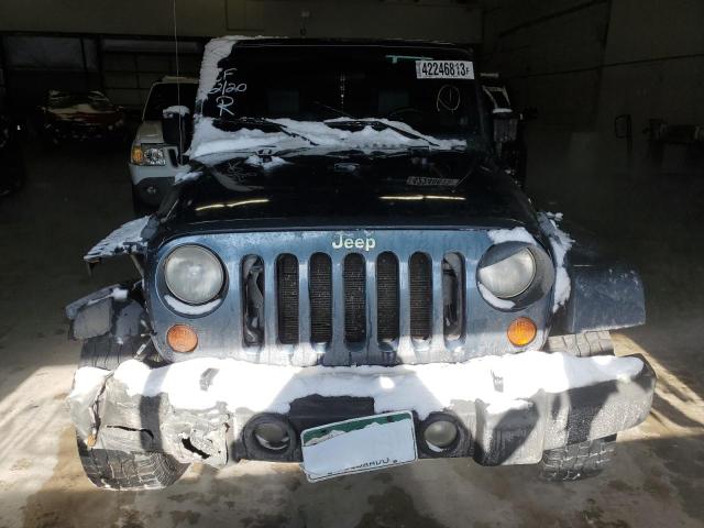 1J4GA59147L161670 - 2007 JEEP WRANGLER SAHARA BLUE photo 5