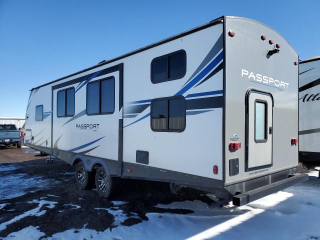 4YDT29520LD410183 - 2020 KEYSTONE PASSPORT WHITE photo 3