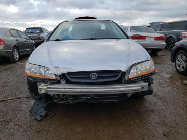 1HGCG2253YA020330 - 2000 HONDA ACCORD EX SILVER photo 5