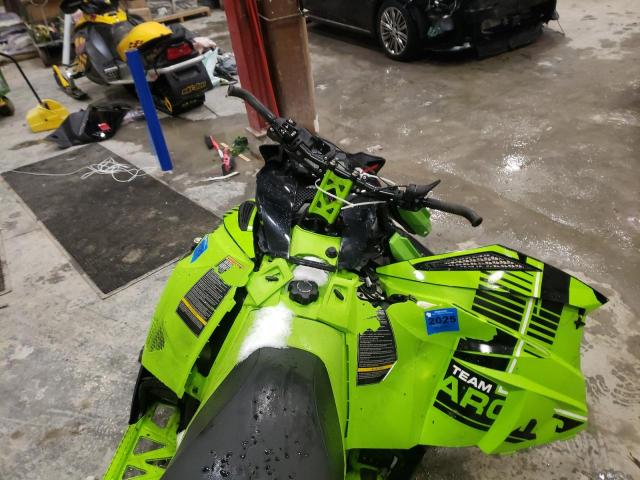 4UF20SNW8LT107598 - 2020 ARCTIC CAT ARTIC CAT Зеленый фото 5