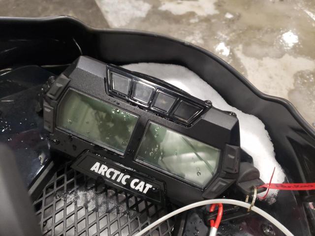 4UF20SNW8LT107598 - 2020 ARCTIC CAT ARTIC CAT Зеленый фото 8