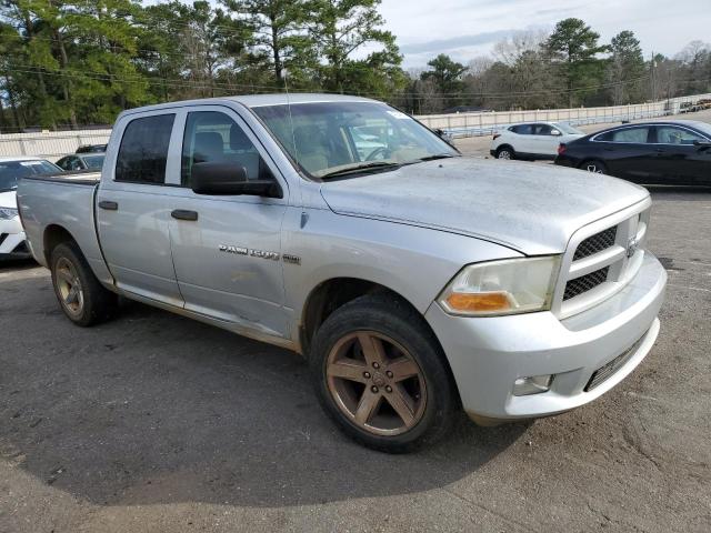 1C6RD6KT5CS174202 - 2012 DODGE RAM 1500 ST SILVER photo 4