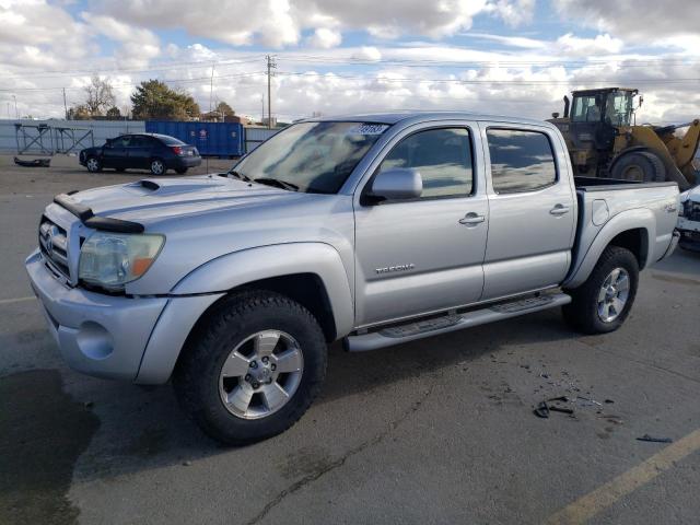 5TELU42N85Z110335 - 2005 TOYOTA TACOMA DOUBLE CAB SILVER photo 1