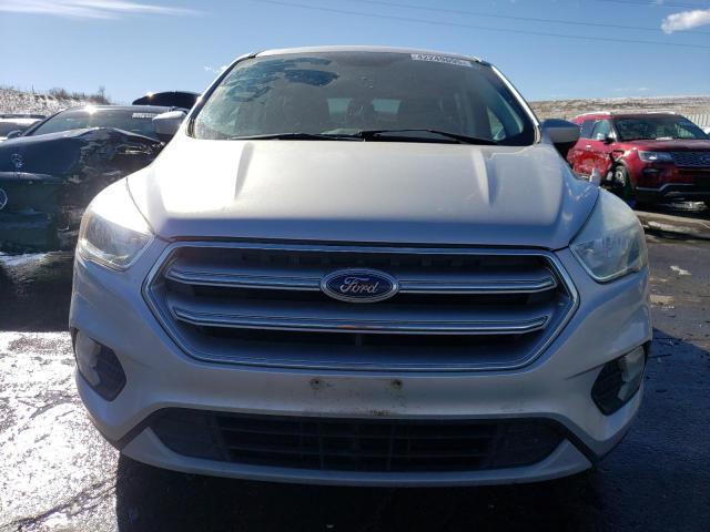1FMCU9GD7HUE46726 - 2017 FORD ESCAPE SE SILVER photo 5