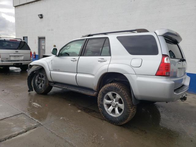 JTEBU17RX80131998 - 2008 TOYOTA 4RUNNER LIMITED SILVER photo 2