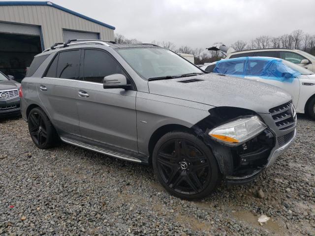 4JGDA5HB4CA046281 - 2012 MERCEDES-BENZ ML 350 4MATIC GRAY photo 4