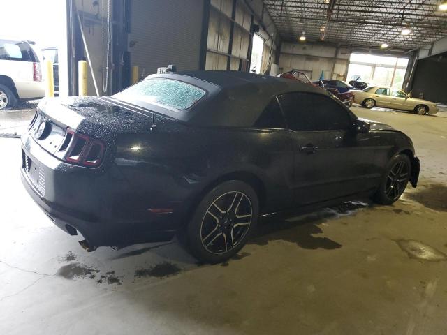 1ZVBP8EM9E5205516 - 2014 FORD MUSTANG BLACK photo 3