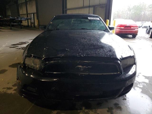 1ZVBP8EM9E5205516 - 2014 FORD MUSTANG BLACK photo 5