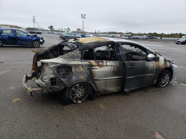 JTDKARFP6K3115086 - 2019 TOYOTA PRIUS PRIM 银色 照片 3