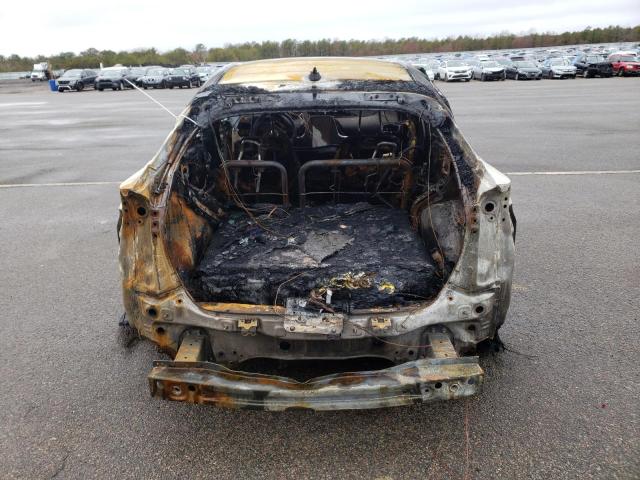 JTDKARFP6K3115086 - 2019 TOYOTA PRIUS PRIM 银色 照片 6