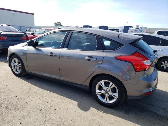 1FADP3K22EL165122 - 2014 FORD FOCUS SE GRAY photo 2