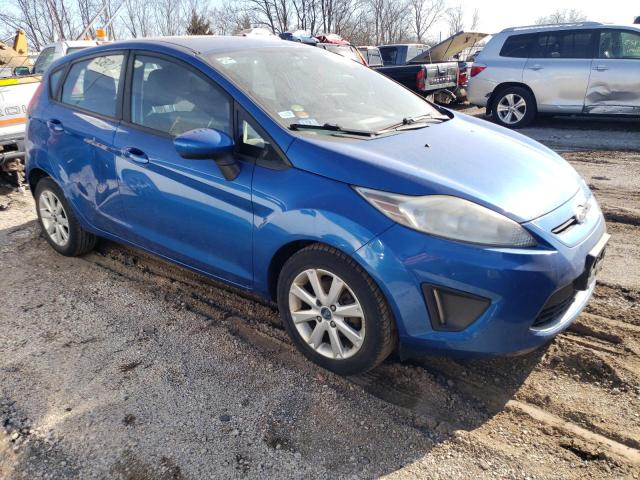 3FADP4EJ1BM173389 - 2011 FORD FIESTA SE BLUE photo 4