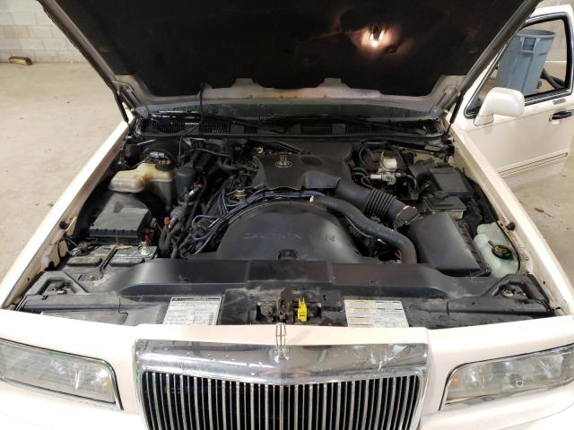 1LNLM81W6TY679597 - 1996 LINCOLN TOWN CAR EXECUTIVE CREAM photo 11