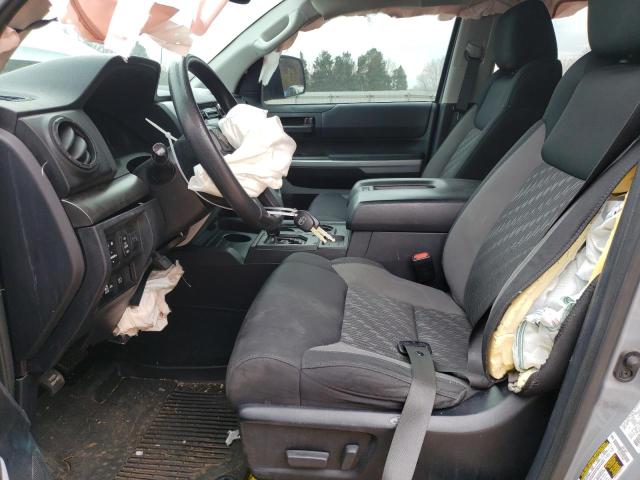 5TFUW5F13KX835968 - 2019 TOYOTA TUNDRA DOUBLE CAB SR/SR5 GRAY photo 7