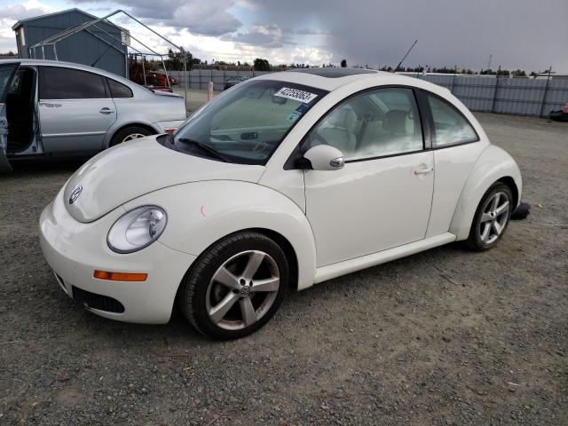 3VWFW31C38M511128 - 2008 VOLKSWAGEN NEW BEETLE TRIPLE WHITE WHITE photo 1