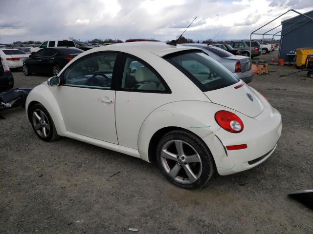 3VWFW31C38M511128 - 2008 VOLKSWAGEN NEW BEETLE TRIPLE WHITE WHITE photo 2