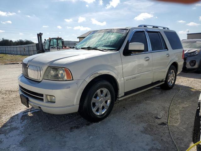 5LMFU27545LJ24279 - 2005 LINCOLN NAVIGATOR 奶油色 照片 1