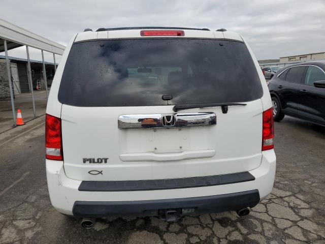 5FNYF3H59BB038947 - 2011 HONDA PILOT EXL WHITE photo 6