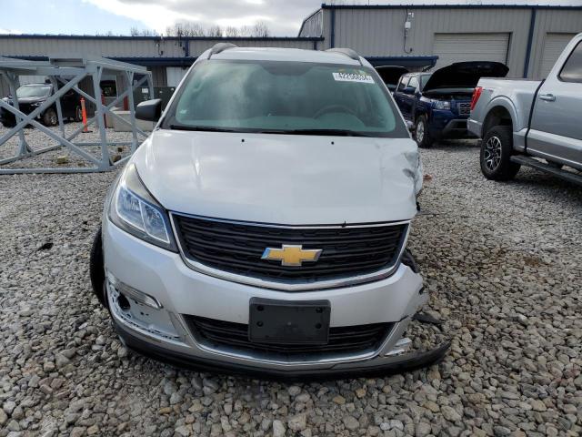 1GNKVFED1HJ202772 - 2017 CHEVROLET TRAVERSE LS SILVER photo 5