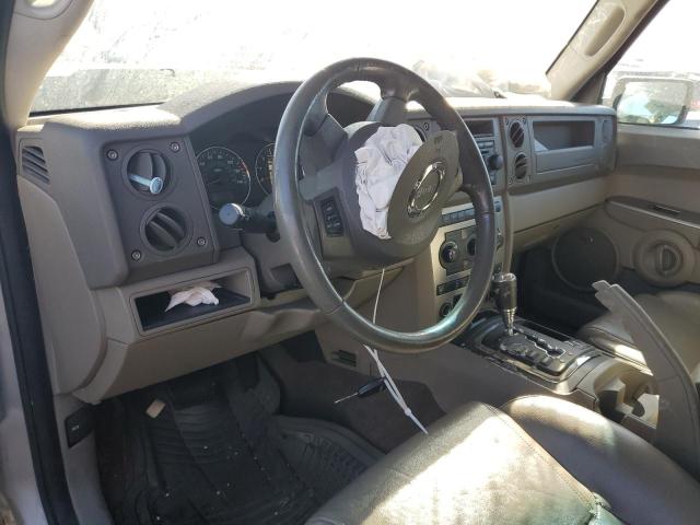 1J8HG48PX7C648213 - 2007 JEEP COMMANDER SILVER photo 8