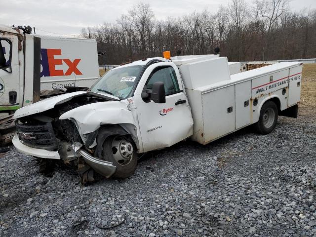 1GD322C88DF147072 - 2013 GMC SIERRA K3500 WHITE photo 1