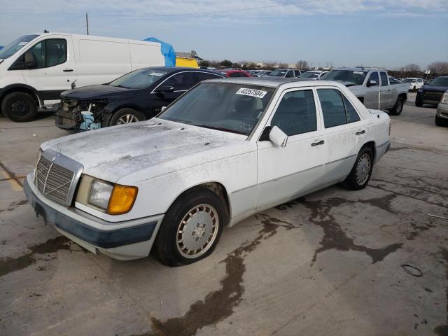 WDBEA26D5NB597441 - 1992 MERCEDES-BENZ 300 E 2.6 WHITE photo 1