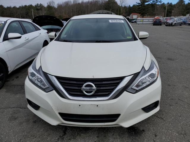 1N4AL3AP2HC139359 - 2017 NISSAN ALTIMA 2.5 WHITE photo 5