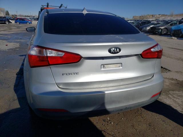 KNAFX4A62E5229299 - 2014 KIA FORTE LX SILVER photo 6