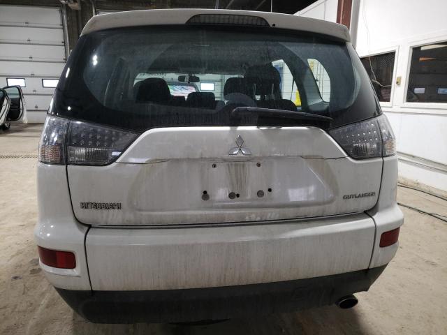 JA4AS2AWXAZ015996 - 2010 MITSUBISHI OUTLANDER ES WHITE photo 6