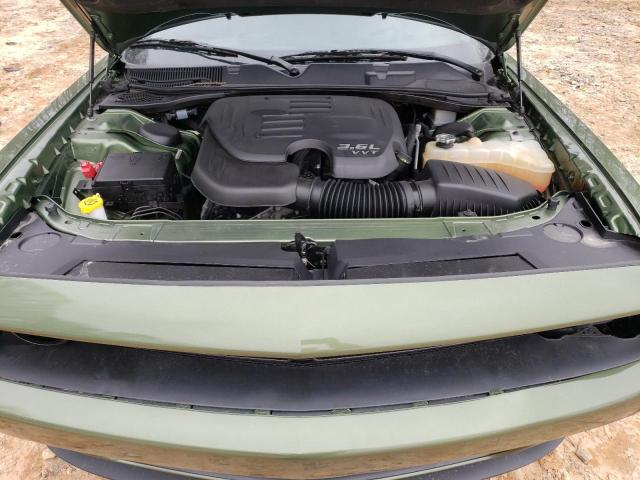 2C3CDZAGXLH214726 - 2020 DODGE CHALLENGER SXT GREEN photo 11