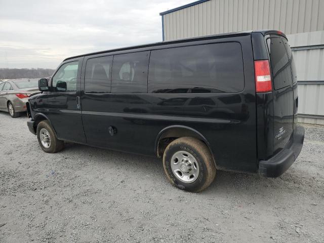 1GAWGEFFXG1318770 - 2016 CHEVROLET EXPRESS G2 LS BLACK photo 2