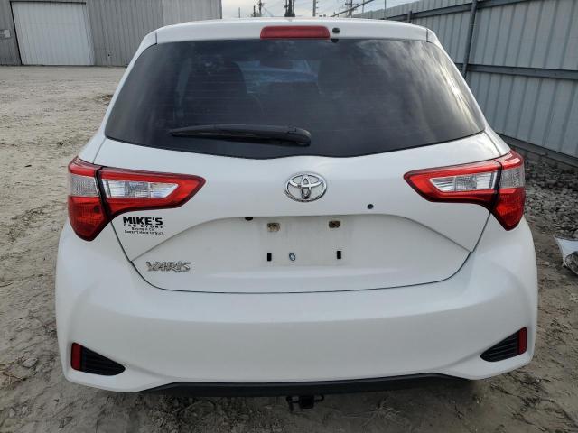 VNKJTUD35JA095696 - 2018 TOYOTA YARIS L WHITE photo 6