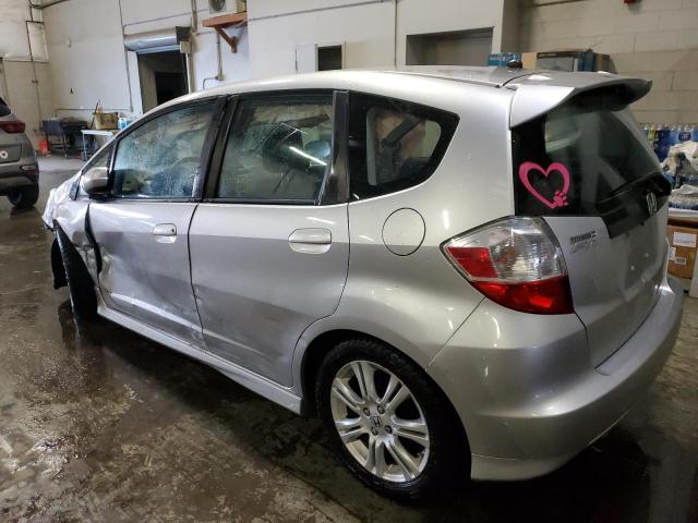 JHMGE8H56BS003828 - 2011 HONDA FIT SPORT SILVER photo 2