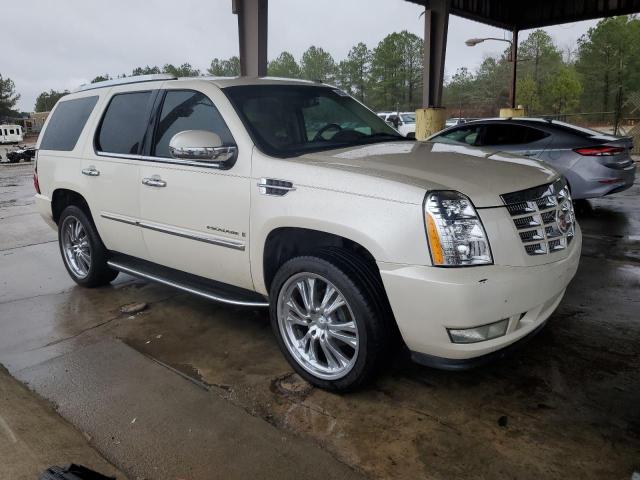 1GYFK63878R149385 - 2008 CADILLAC ESCALADE LUXURY WHITE photo 4