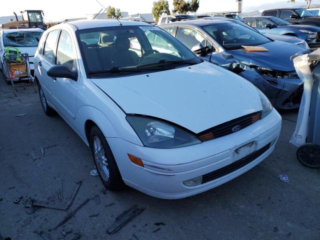 3FAFP37Z93R150050 - 2003 FORD FOCUS ZX5 WHITE photo 4