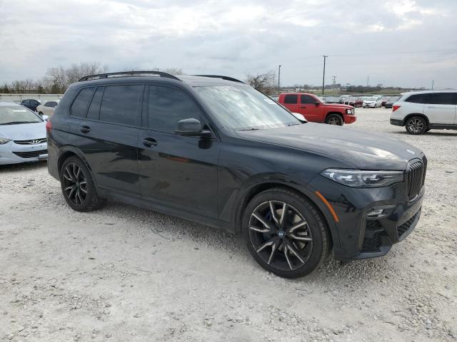 5UXCW2C00M9G95585 - 2021 BMW X7 XDRIVE40I BLACK photo 4