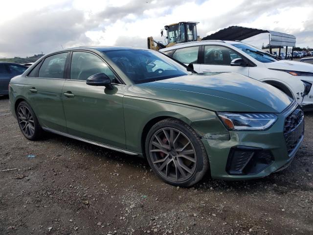 WAUB4AF49PA074578 - 2023 AUDI S4 PREMIUM PLUS GREEN photo 4