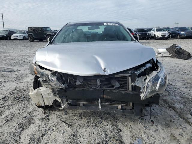 4T1BF1FK1DU240576 - 2013 TOYOTA CAMRY L SILVER photo 5