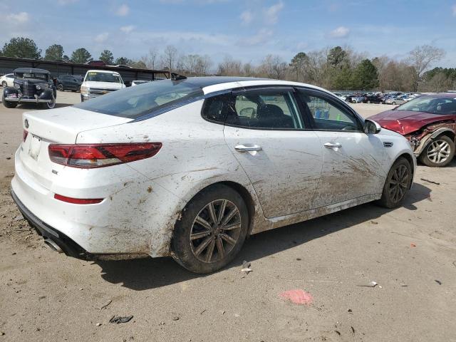 5XXGU4L12KG342744 - 2019 KIA OPTIMA EX WHITE photo 3