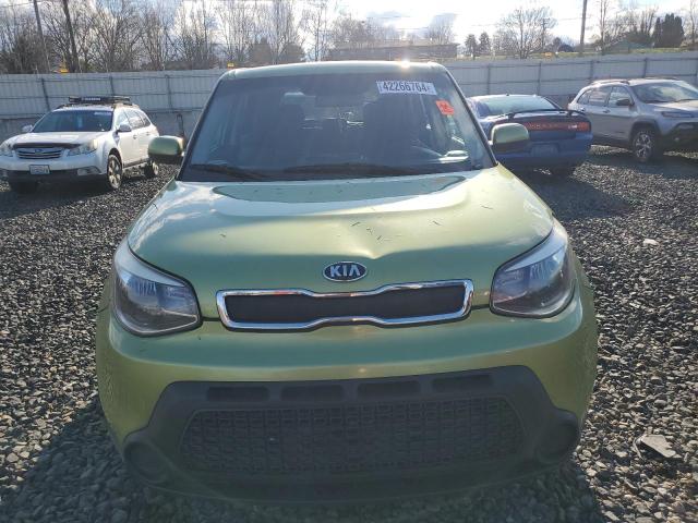 KNDJP3A5XF7750050 - 2015 KIA SOUL + GREEN photo 5