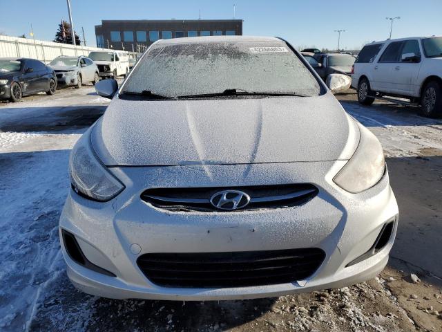 KMHCT5AE3HU327262 - 2017 HYUNDAI ACCENT SE SILVER photo 5