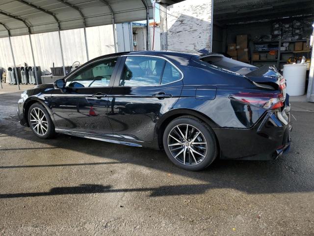 4T1S31AK8RU623227 - 2024 TOYOTA CAMRY SE NIGHT SHADE BLACK photo 2