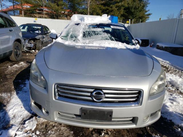 1N4AA5AP6EC477733 - 2014 NISSAN MAXIMA S SILVER photo 5