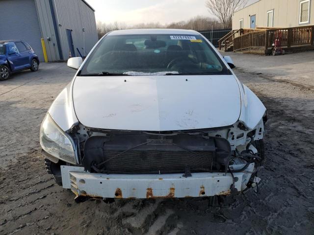 1G1ZC5E02CF166857 - 2012 CHEVROLET MALIBU 1LT WHITE photo 5