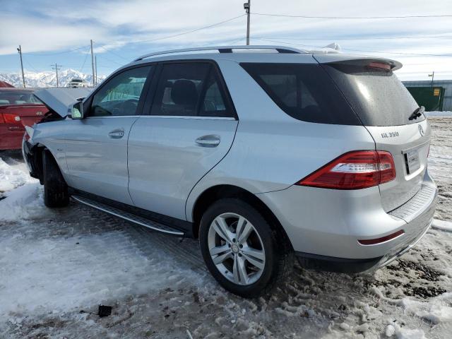 4JGDA5HB7CA032407 - 2012 MERCEDES-BENZ ML 350 4MATIC GRAY photo 2